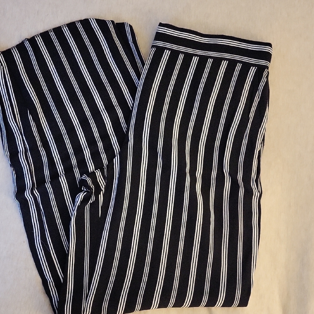 LOFT Black and White Striped Wide Leg Pants - Picture 3 of 5